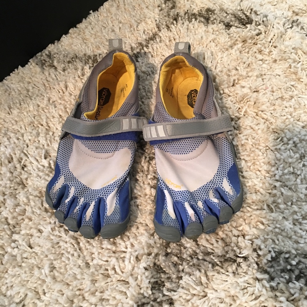 Vibram Shoes -Size 41